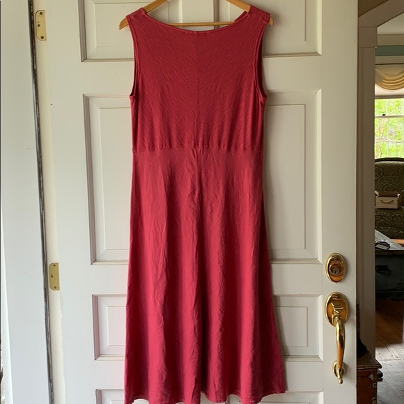 Cut loose dress - Picture 6 of 7